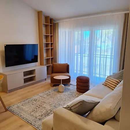 Apartment Palacowe Stajnie Trzesacz